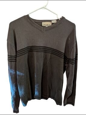 bill blass Men's Charcoal Gray Crewneck Sweater with Subtle Stripe